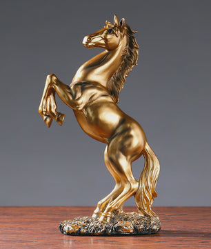 Luxe Winst Paard Statue - Stijlvolle Hars Decoratie voor Woonkamer, Kantoor & Bureau