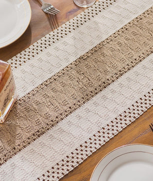 Bohemien Haakwerk Tafelrunner met Franje - Beige & Khaki - Sfeervolle Decoratie voor Binnen & Buiten