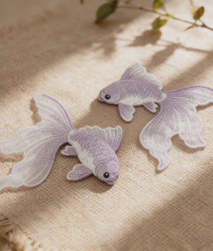Set van 2 Goudvis Borduur Patches - Strijkapplicaties voor Kleding, Tassen & Hoeden - DIY Decoratie