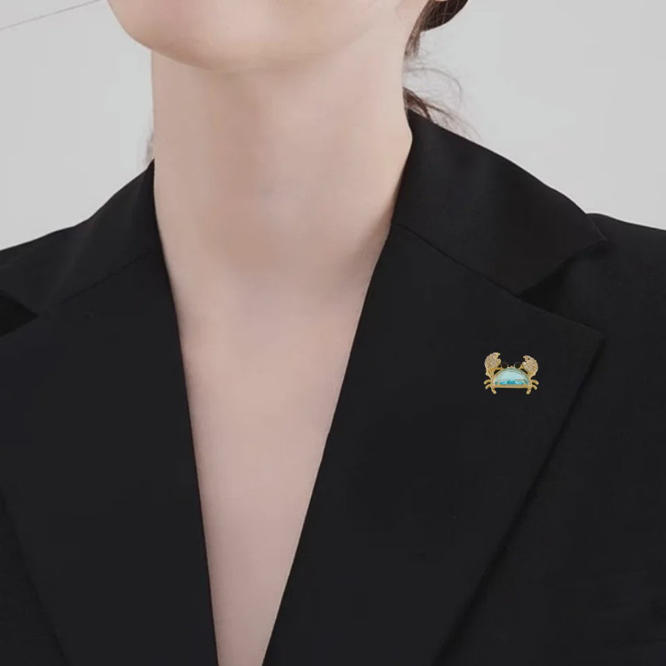 Unieke Krab Broche met Gekleurde Zirkonia - Stijlvol Dames Accessoire