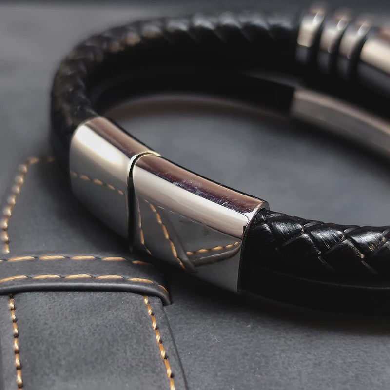 Heren Leren Armband met RVS Details - Stijlvol & Klassiek