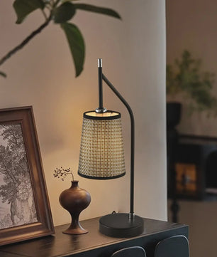 Retro Vintage Tafellamp Zwart met Beige Stofkap - Sfeervolle Verlichting voor Slaapkamer & Woonkamer