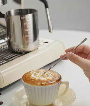 RVS Melkopschuimkan - Barista Kwaliteit voor Perfecte Latte Art