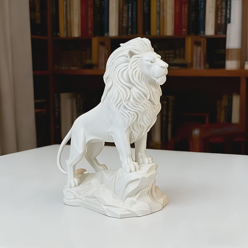 Luxe Leeuw Beeldje - Goud/Zilver Afwerking - Symbool van Moed & Loyaliteit - Decoratie voor Bureau & Kantoor