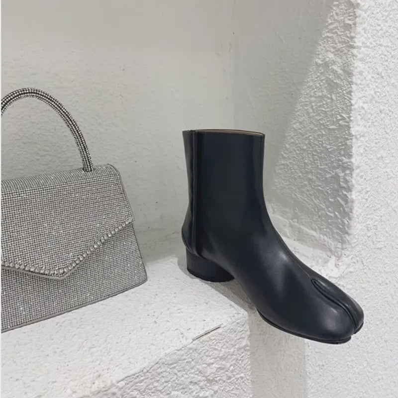 Luxe Dames Enkellaarsjes met Split Toe - Echt Leer, Lage Hak - Herfst/Winter Collectie