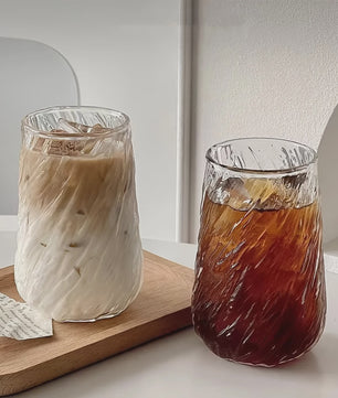 Stijlvol 400ML Glazen Mok met Draaiend Design - Perfect voor Koffie, Thee & IJskoffie