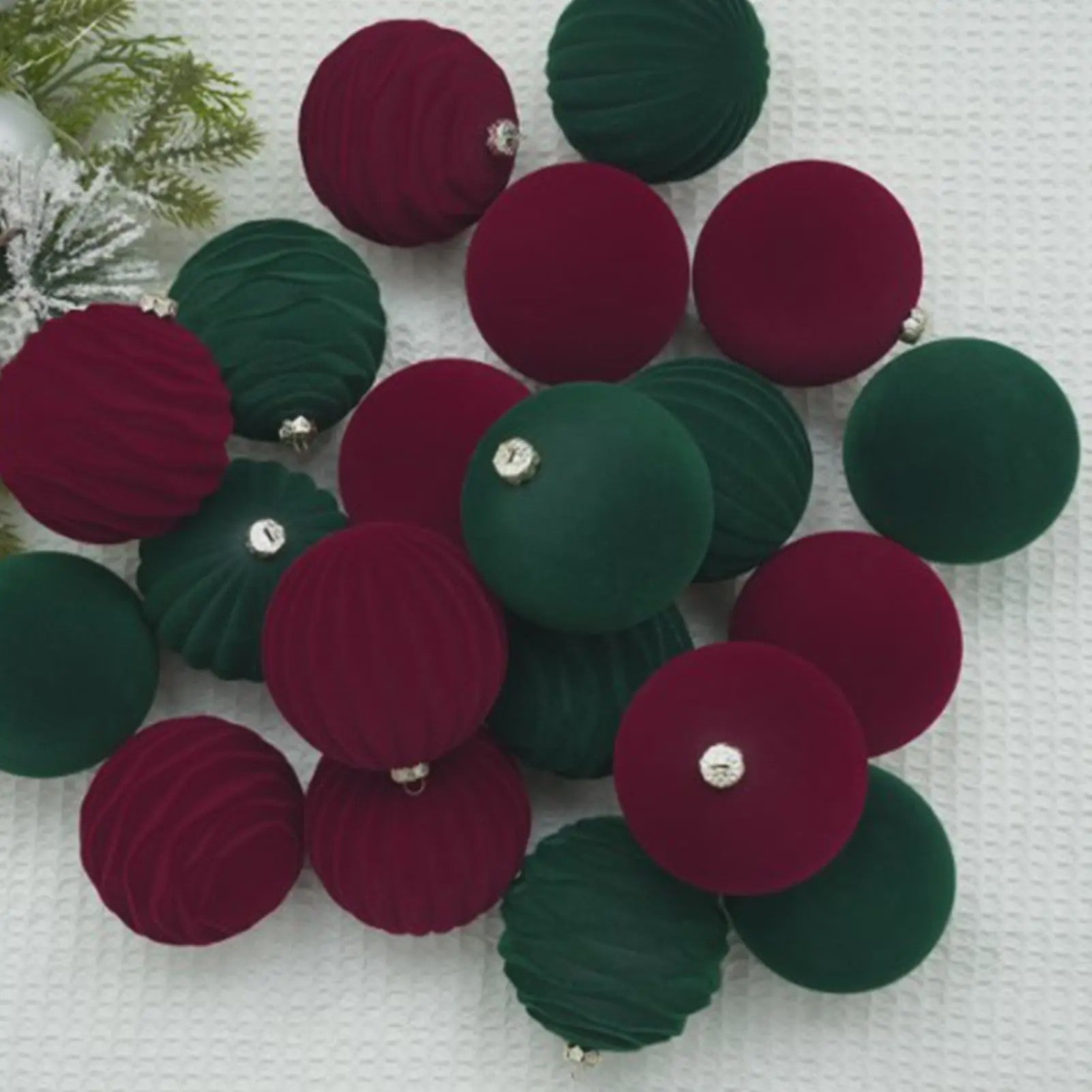 Set van 12 Luxe Fluweel Kerstballen - Fluwelen Kerstboom Decoratie