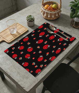 Vrolijke Placemats met Lieveheersbeestjes - Zwart, 30x40cm