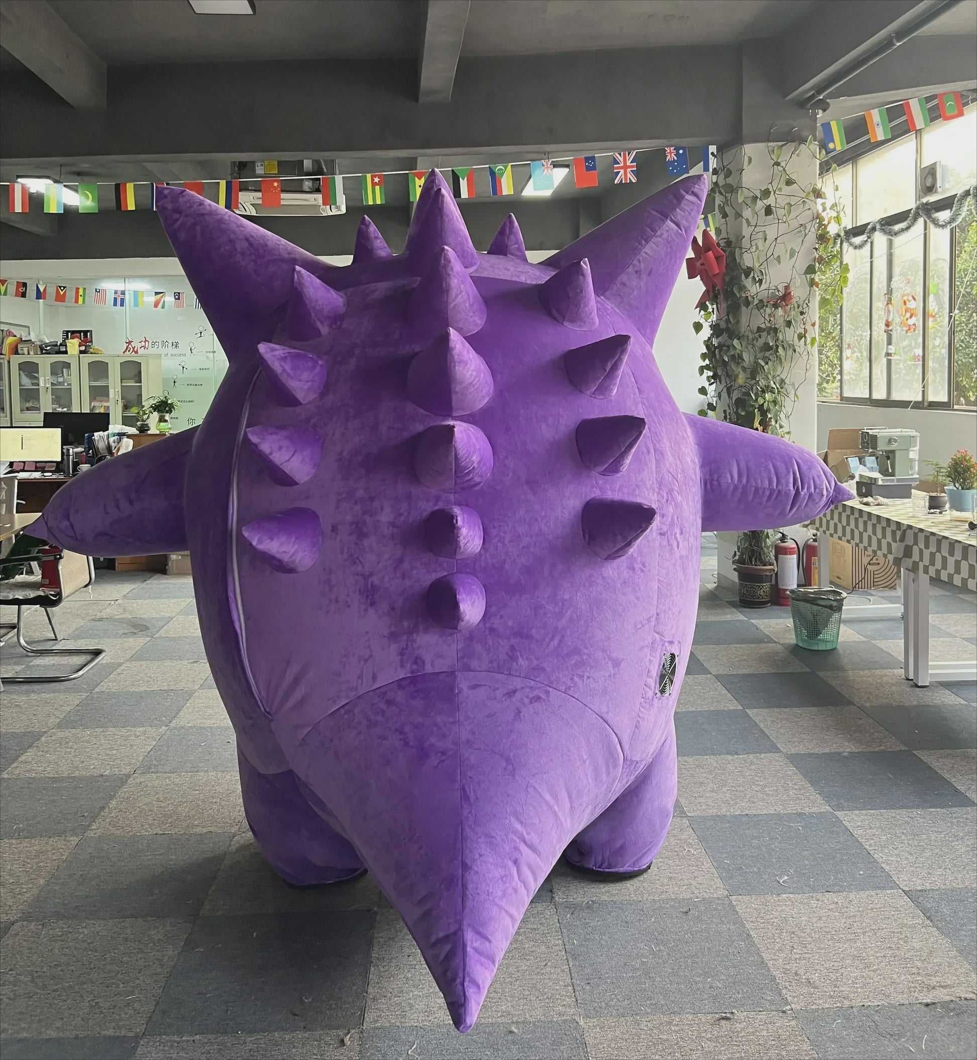 Opblaasbaar Gengar Mascotte Kostuum voor Volwassenen - Paars Feestpak