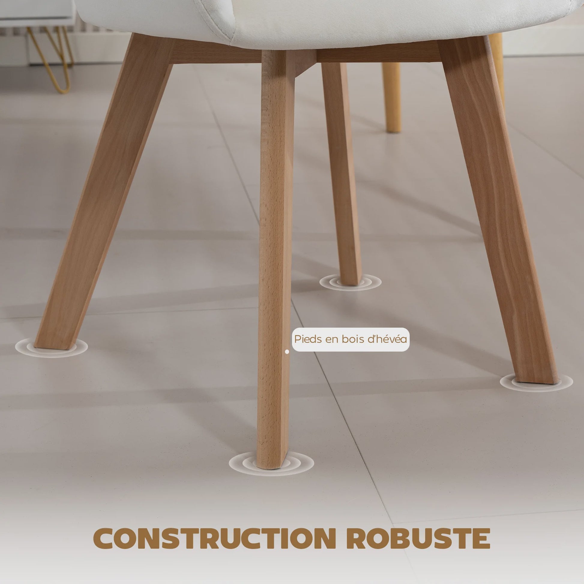 Set van 2 Crème Fluweel Armstoelen - Comfortabele Eetkamerstoelen met Houten Poten