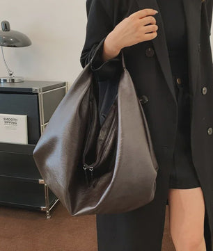 Luxe Grote Zwarte Hobo Schoudertas van Zacht PU Leer - Stijlvolle Dames Shopper en Reistote