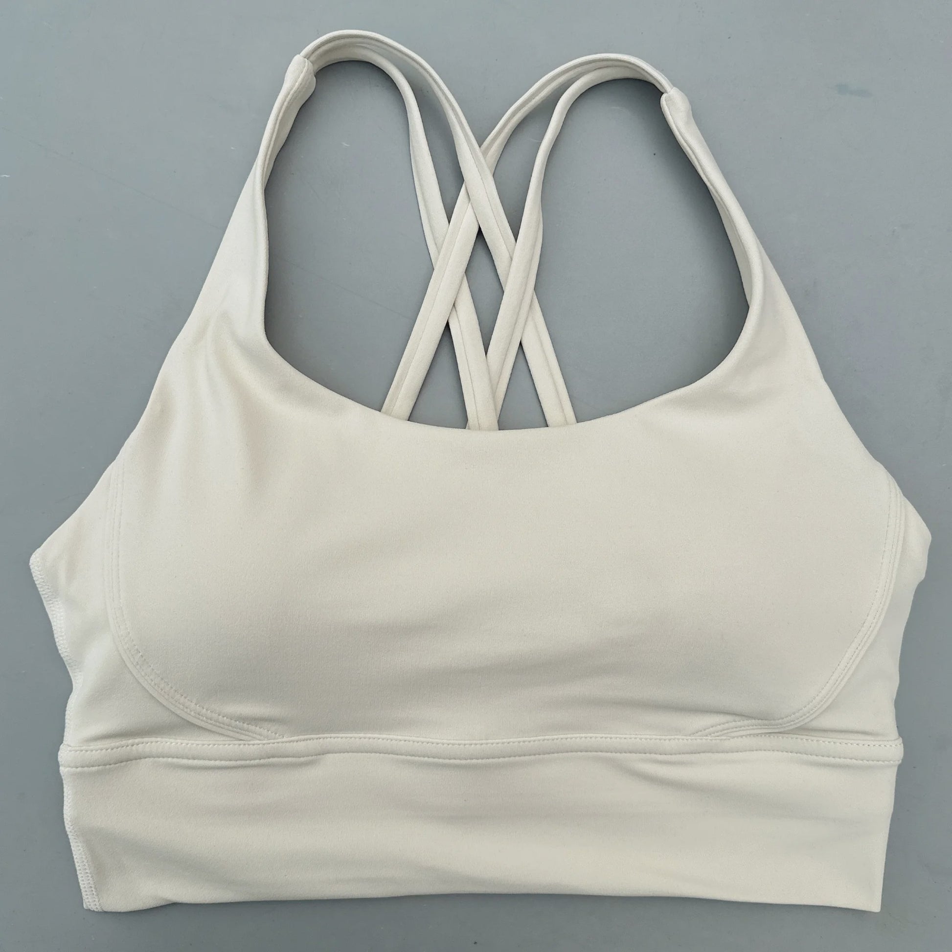 Comfortabele Sports BH met Push-Up Effect en Kruisbanden - Hoge Ondersteuning voor Yoga & Fitness
