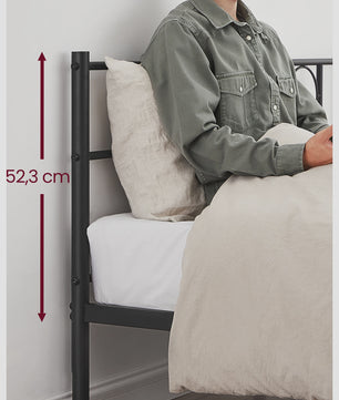 Stijlvol Metalen Bed 140x200 cm - Duurzaam en Elegant Bedframe