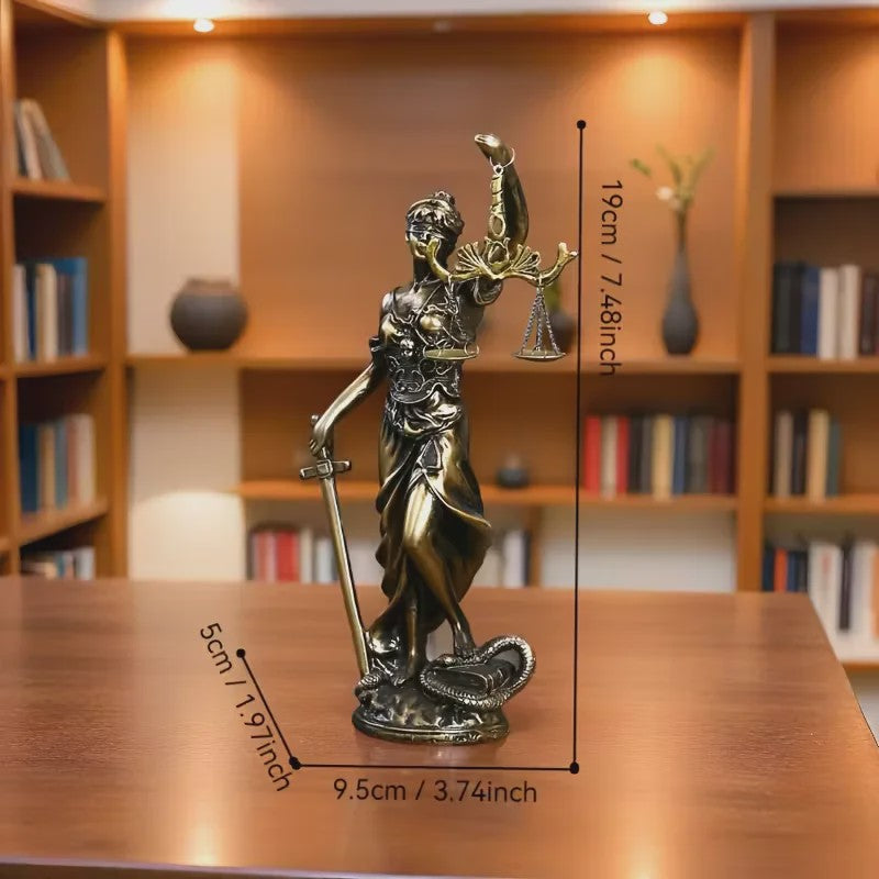 Gerechtigheid Goddess Standbeeld - Retro Kantoor Decoratie & Uniek Cadeau