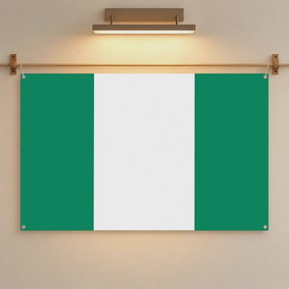 Nigeria Vlag Wanddecoratie - Makkelijk Ophangen, Lichtgewicht & Kleurrijk