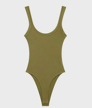 Dames Rib Gebreide Bodysuit met O-hals en Drukknoopsluiting - Comfortabel & Stijlvol