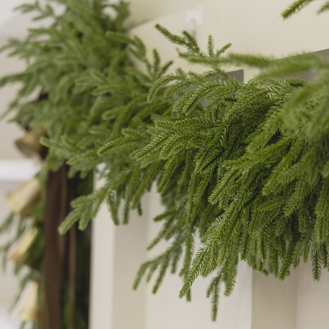Kunst Ceder Takken (24/12 stuks) - Kerst & Winter Decoratie
