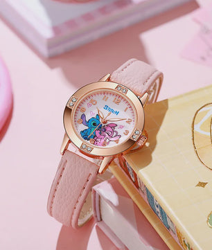 Schattig Stitch Kinderhorloge met Leren Band en Kristallen Wijzerplaat - Perfect Cadeau