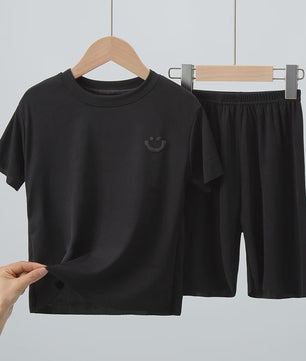 Zomerse Kinder Pyjama Set: Kort Broekje & T-shirt van IJskoud Zijde - Jongens & Meisjes