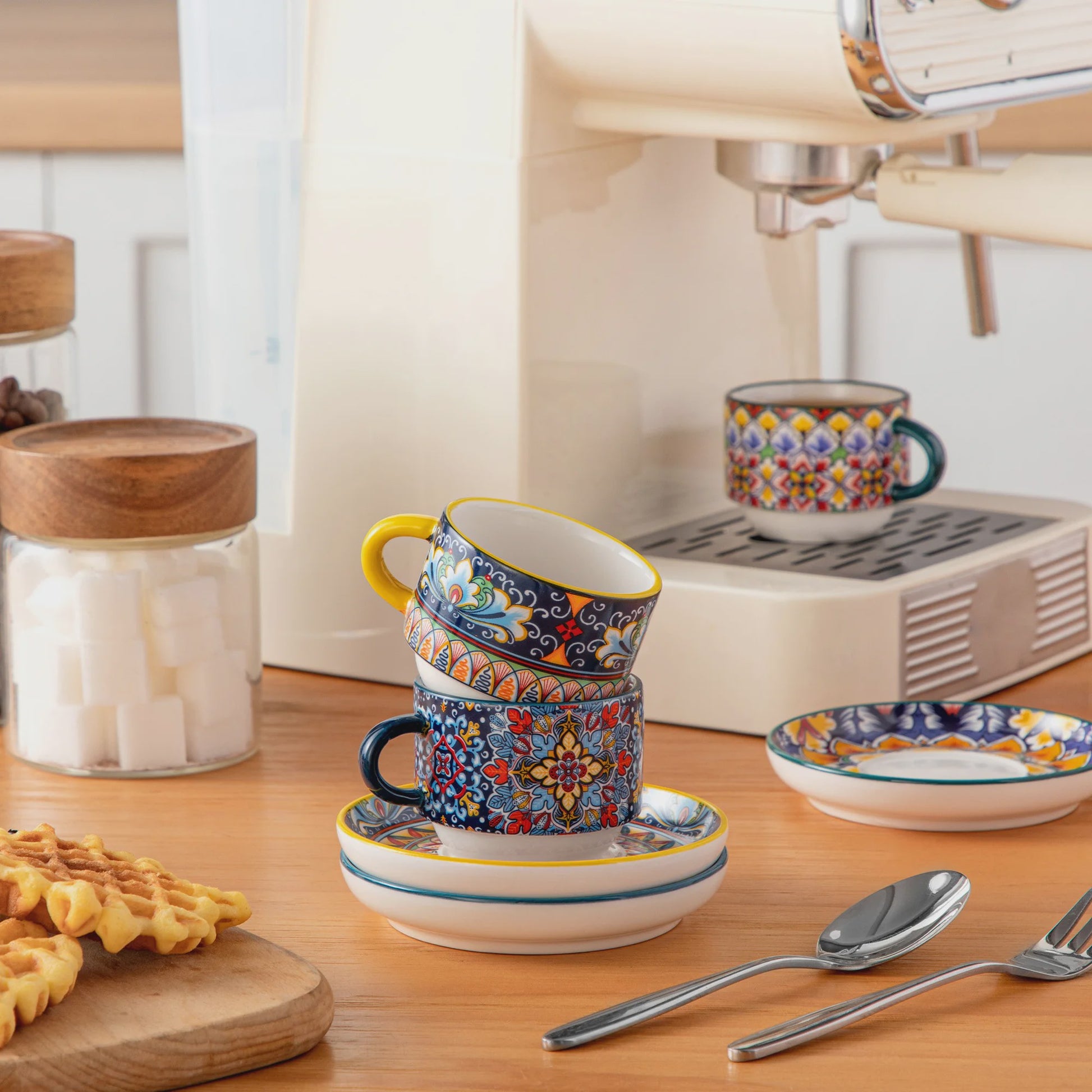 Bohemian Porseleinen Koffiekopjes met Schotels en Metalen Standaard - Set van 6/12