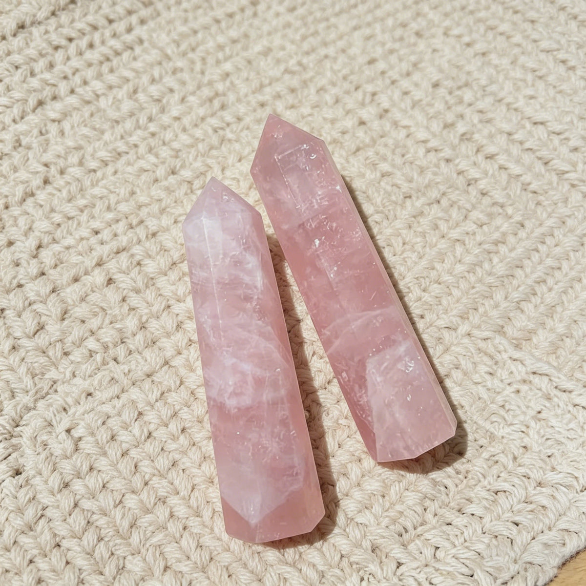 Natuurlijke Kristallen Punt Kolom - Energie Zuivering, Reiki & Meditatie Steen