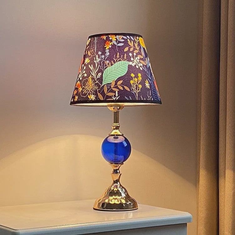 Luxe Smeedijzeren Bedlamp: Romantisch Design voor Slaapkamer & Bureau