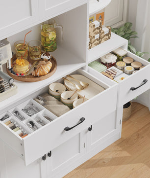 Witte Keuken Buffetkast met 5 Deuren, 2 Lades en Hoekplanken - Stijlvolle Opbergkast
