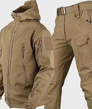 Waterdichte Heren Tactical Set: Softshell Jas & Fleece Cargo Broek voor Outdoor Avonturen