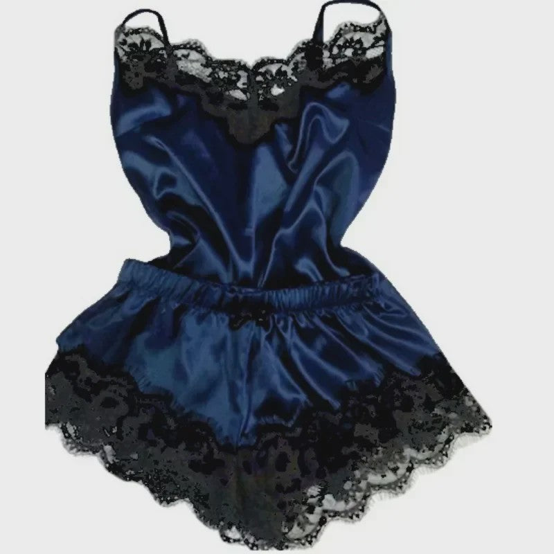 Zomer Nachtmode Set: Zijdezachte Cami Top & Shorts met Kant