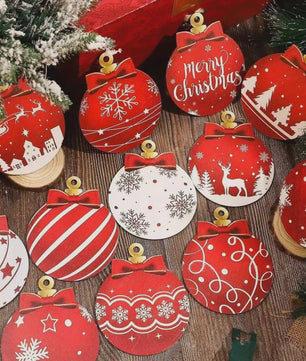 12x Houten Kerstballen Ornamenten Rood Wit - Feestelijke Winter Decoratie