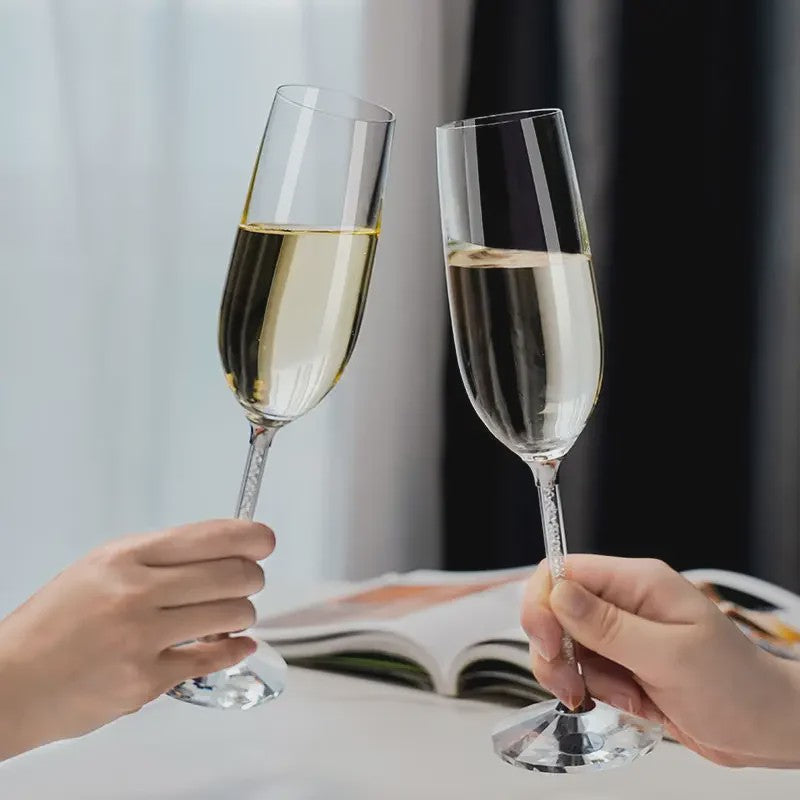Luxe Kristallen Champagneglazen Set - Handgemaakt met Diamant-look Stijl - Perfect voor Koppels