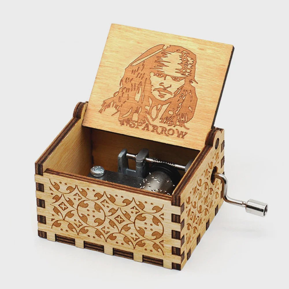 Houten Muziekdoos met Piraten van de Cariben Thema - Uniek Cadeau