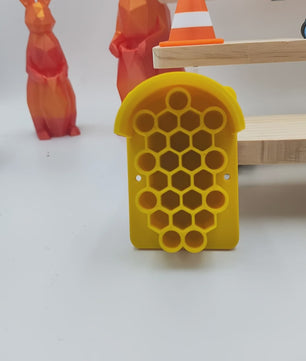 Gele Bijenhotel en Insectenhotel voor Buiten - Duurzaam Ophangbaar Nest