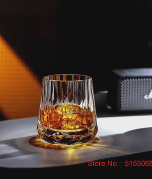 Luxe K9 Kristallen Whiskeyglas met Diamantgeslepen Design - Perfect Cadeau