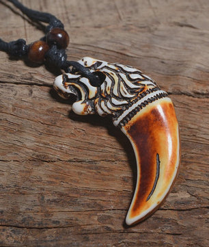 Stoere Leeuwentand Ketting Hanger - Retro Afrikaanse Tribal Stijl Amulet