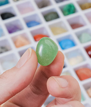 72 Delige Set Natuurlijke Kristallen en Edelstenen - Cadeaubox