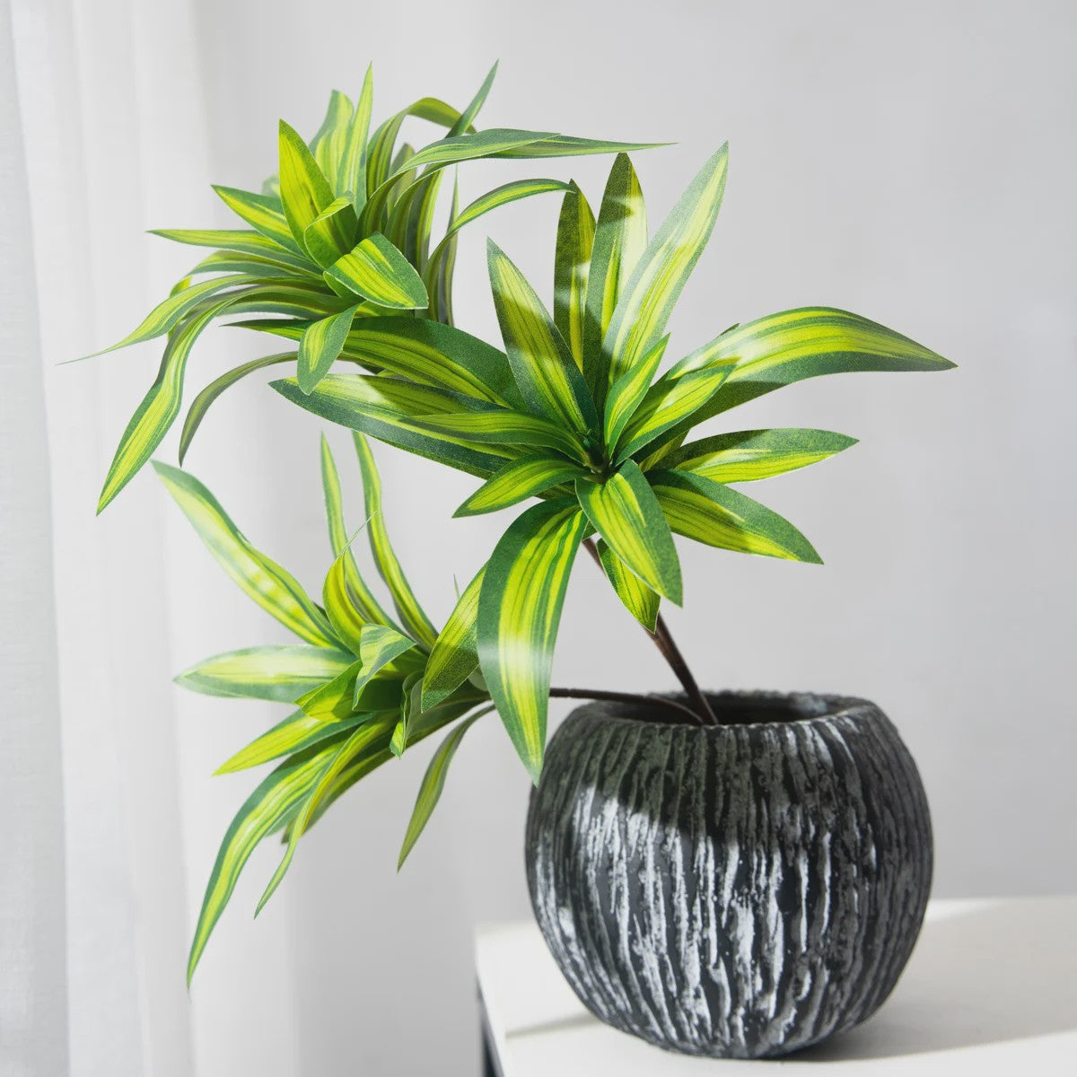 Kunstplant 36cm met 3 Bamboe-achtige Takken - Tropische Decoratie