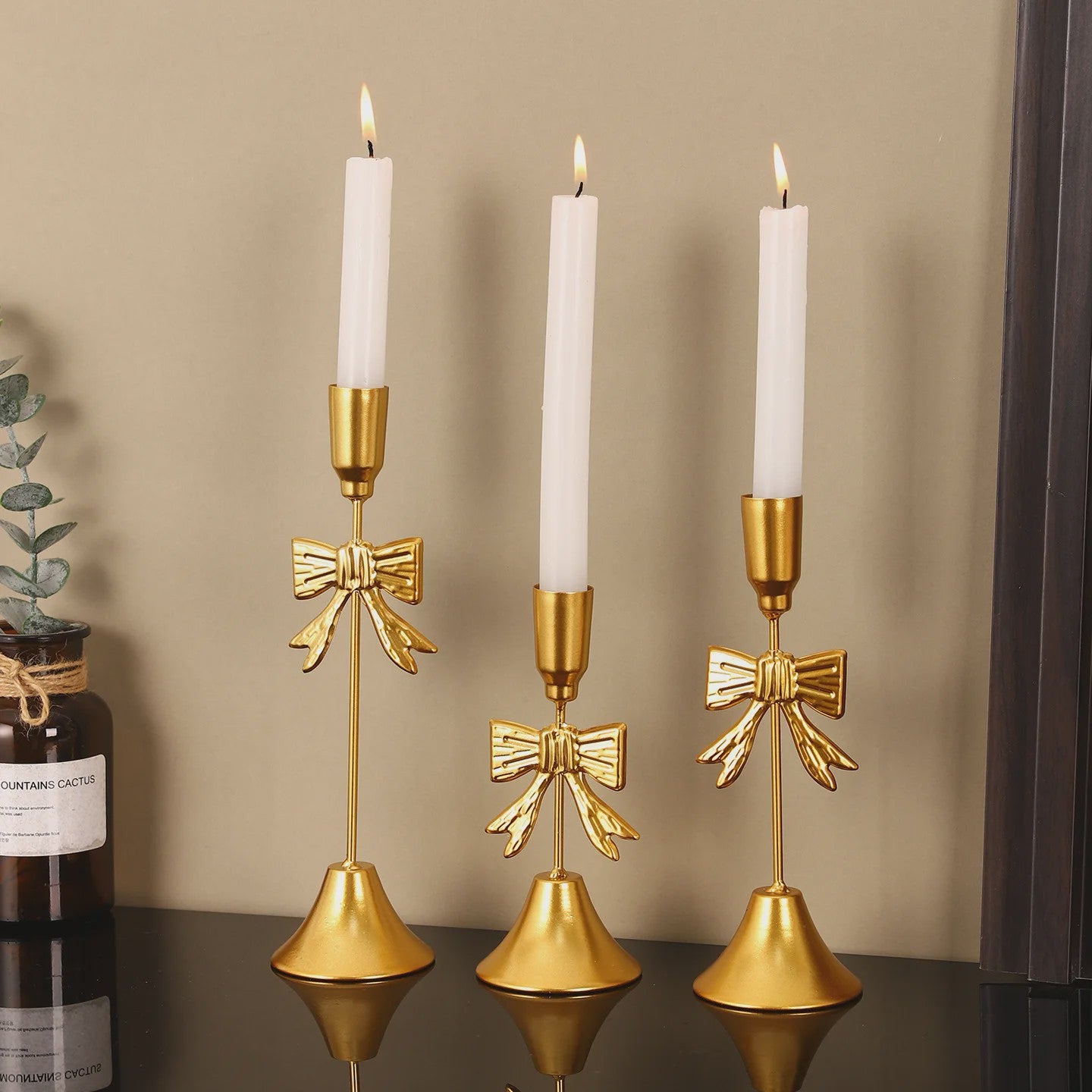 Luxe Gouden Kandelaar Set met Strik - Sfeervolle Decoratie