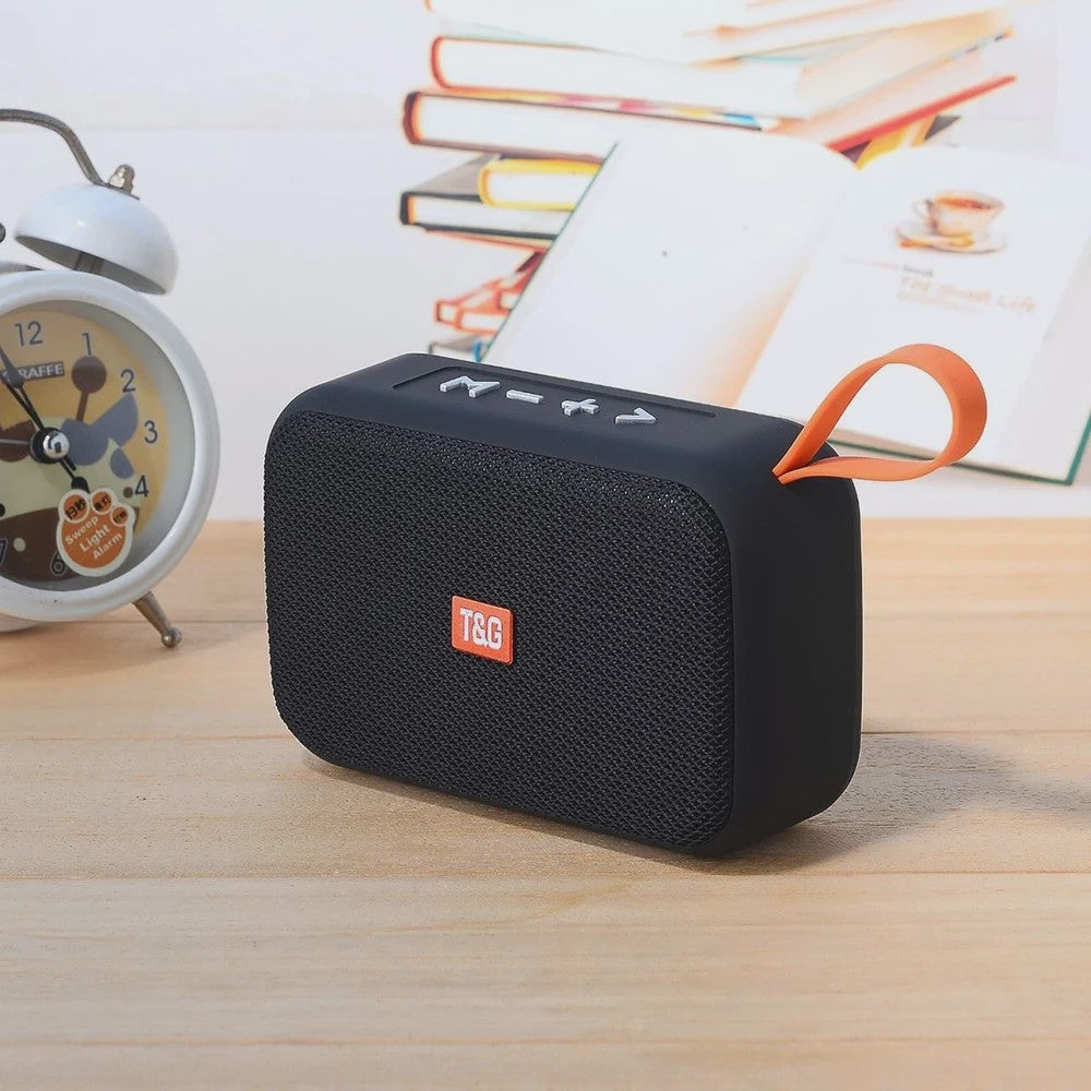 Draagbare Bluetooth Speaker met Subwoofer, FM Radio & AUX - Outdoor Muziek Box