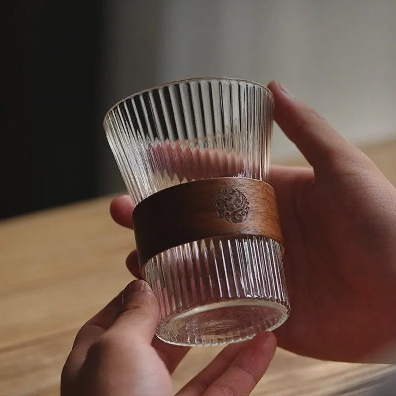 Japanse Stijl Glazen Koffiemok 350ML met Walnoothouten Sleeve - Stijlvol & Hittebestendig
