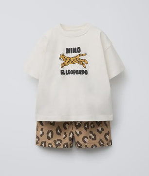 Zomerse Jongens Set: T-shirt met Korte Mouwen en Shorts - Dierenprint & Cartoon Stijl