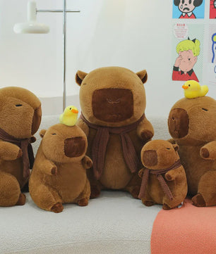 Zachte Capybara Knuffelset: Moeder met 4 Kleintjes - Pluche Dierenkussen