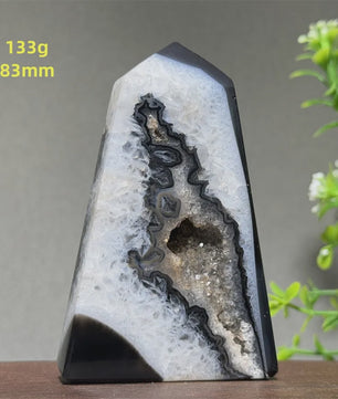Zwarte Agaat Kristal Geode Obelisk - Natuurlijke Decoratie & Meditatie Steen