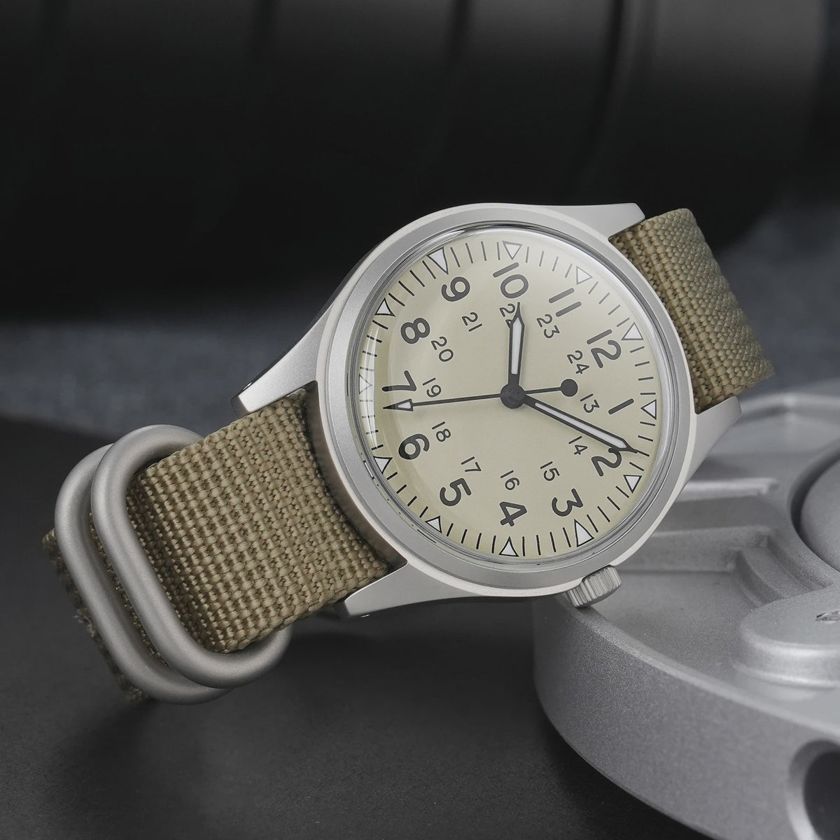 Militado ML07 Vintage Herenhorloge - 36mm Quartz met Bubble Crystal & AR Coating