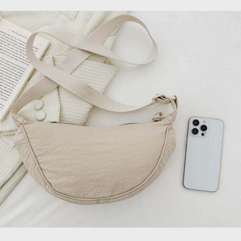 Stijlvolle Nylon Hobo Crossbody Tas voor Dames - Halve Maan Schoudertas, Ideaal voor Reizen en Dagelijks Gebruik