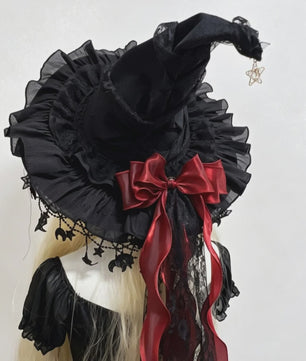 Luxe Heksenhoed van Kant en Fluweel met Maan & Sterren - Perfect voor Halloween & Cosplay