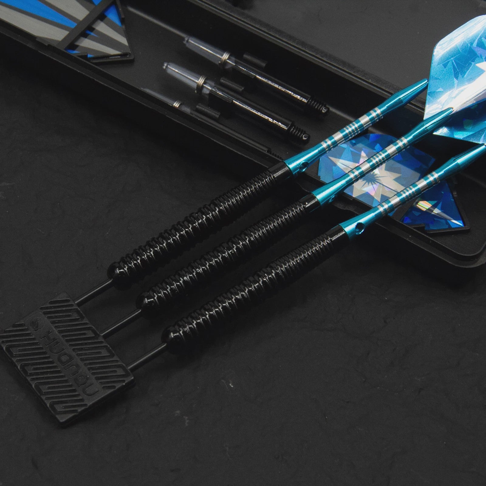 Huanqu 19g Dartpijlen Set: Professionele Iron Darts met Antislip Grip, Inclusief Opbergdoos en Accessoires