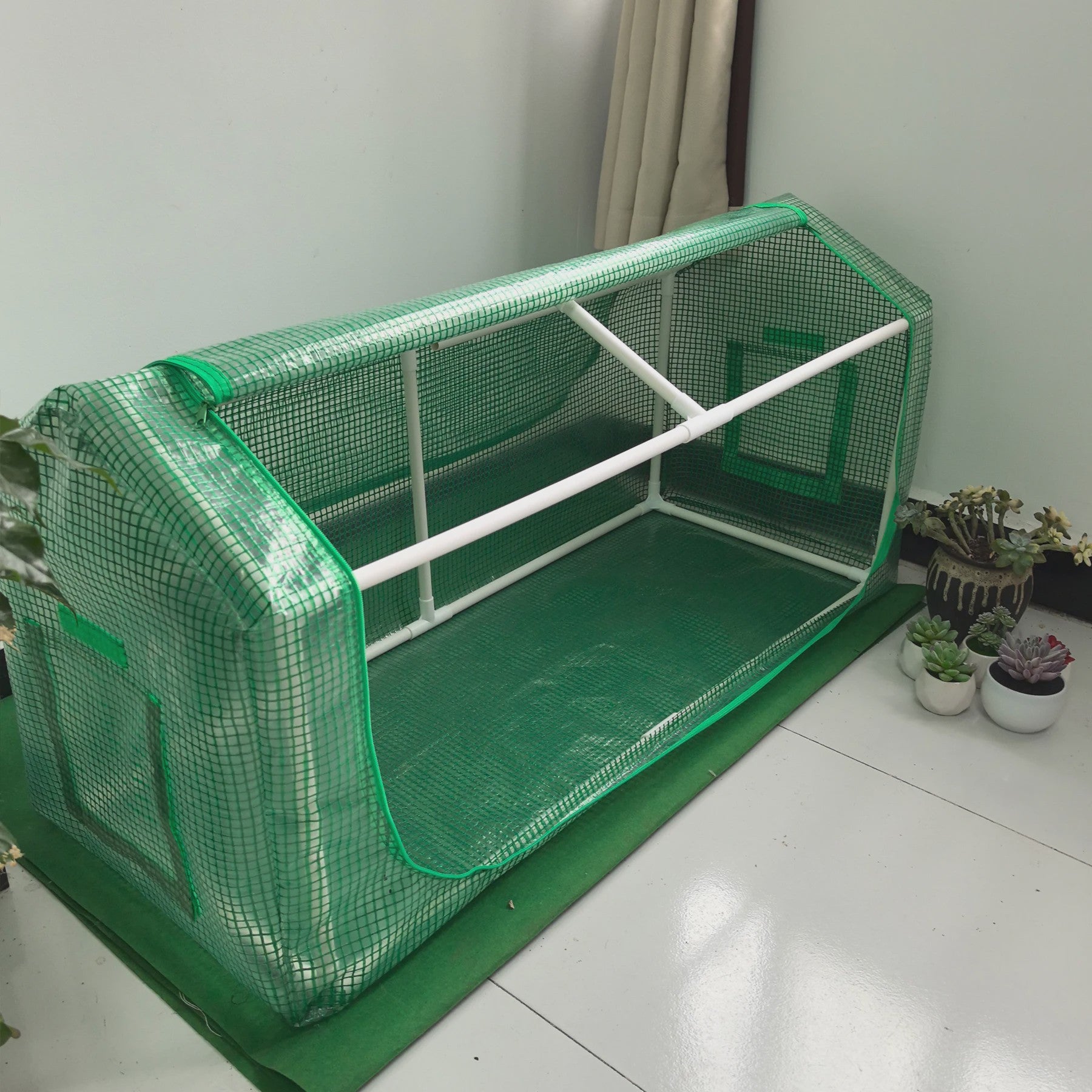 Compacte Koudbestendige PVC/PE Kas voor Tuinieren en Kleine Huisdieren
