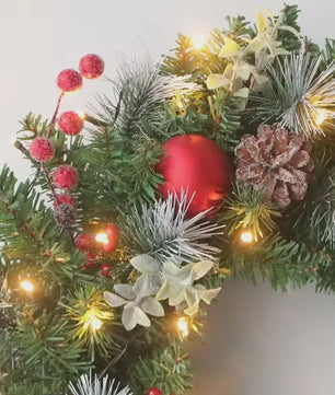 Kerstkrans met LED Verlichting - 20-60cm - Deurguirlande met Dennentakken voor Feestelijke Decoratie