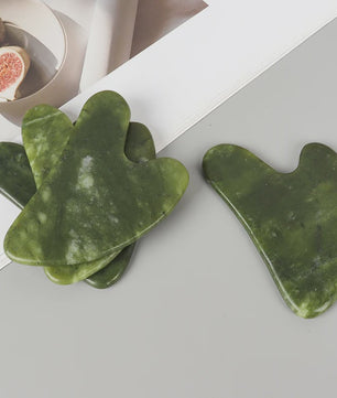 Xiuyan Jade Gua Sha Hartvorm Massagetool voor Gezicht & Nek